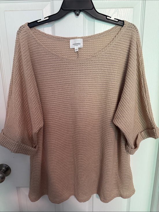 ANDREE BY UNIT Tops - NWOT ANDREE BY UNIT Waffle Knit Top